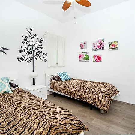 Private Bedrooms In Sea View Flat Theoria Travel
