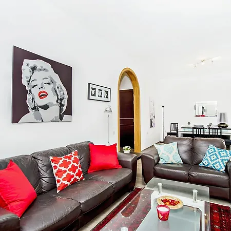Gasthuis Private Bedrooms In Sea View Flat Theoria Travel