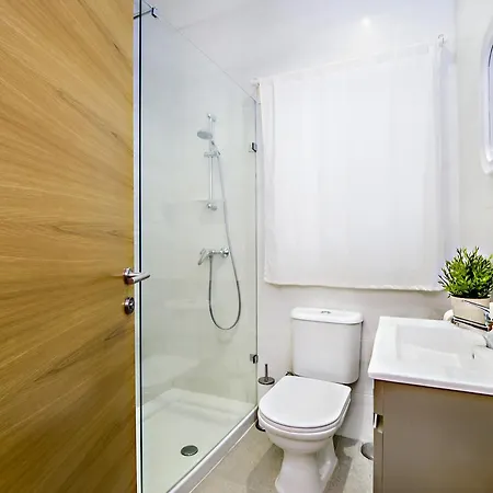 Private Bedrooms In Sea View Flat Theoria Travel 5*
